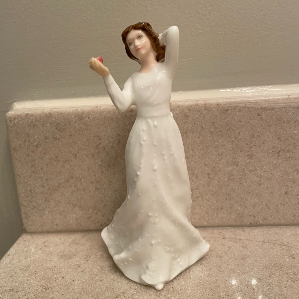 Royal Doulton figurine